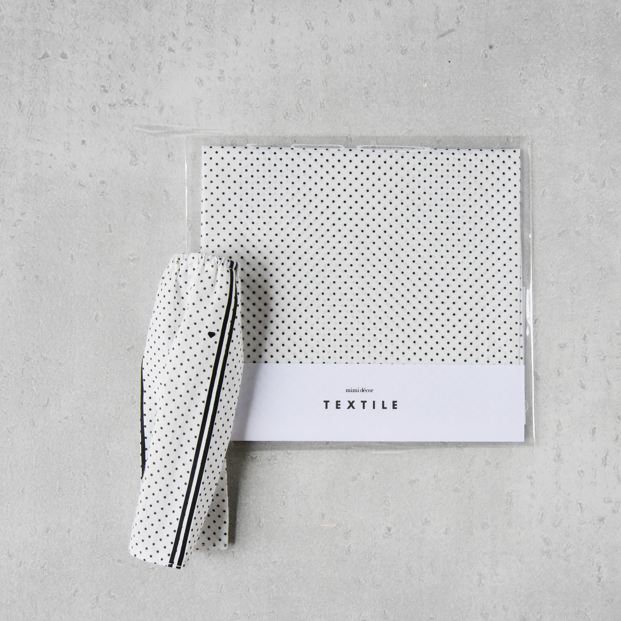 Minimum Dot -White-