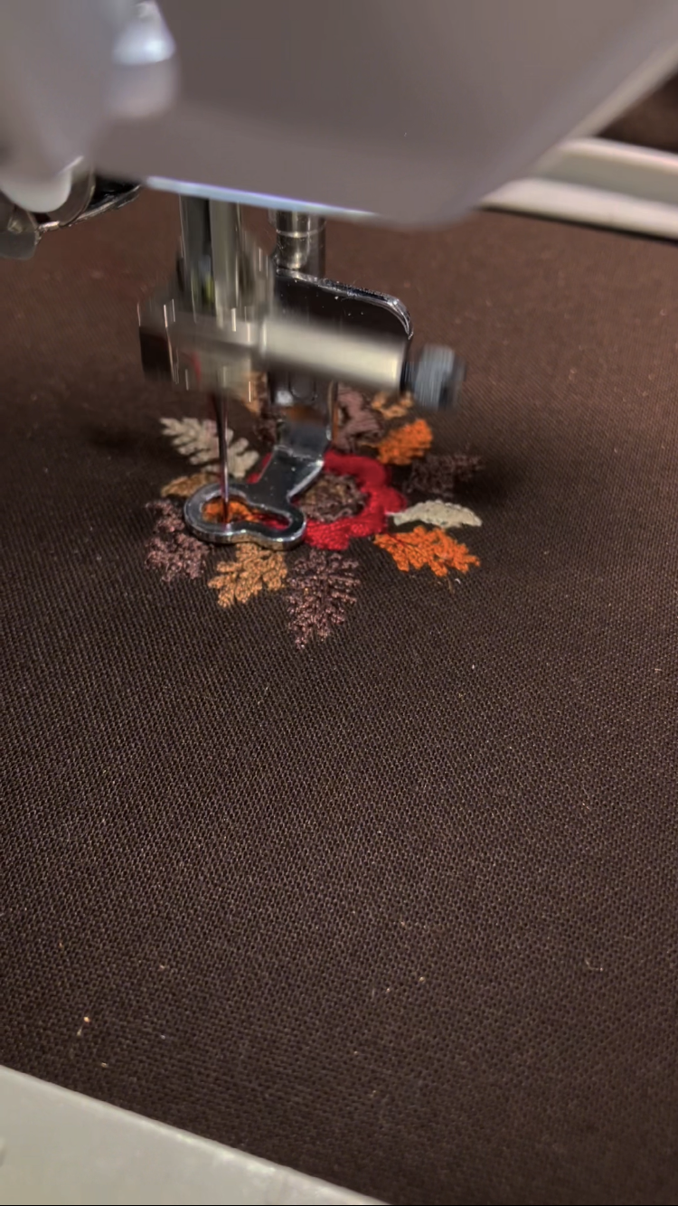 Petit Luxe -刺繍DRESS-