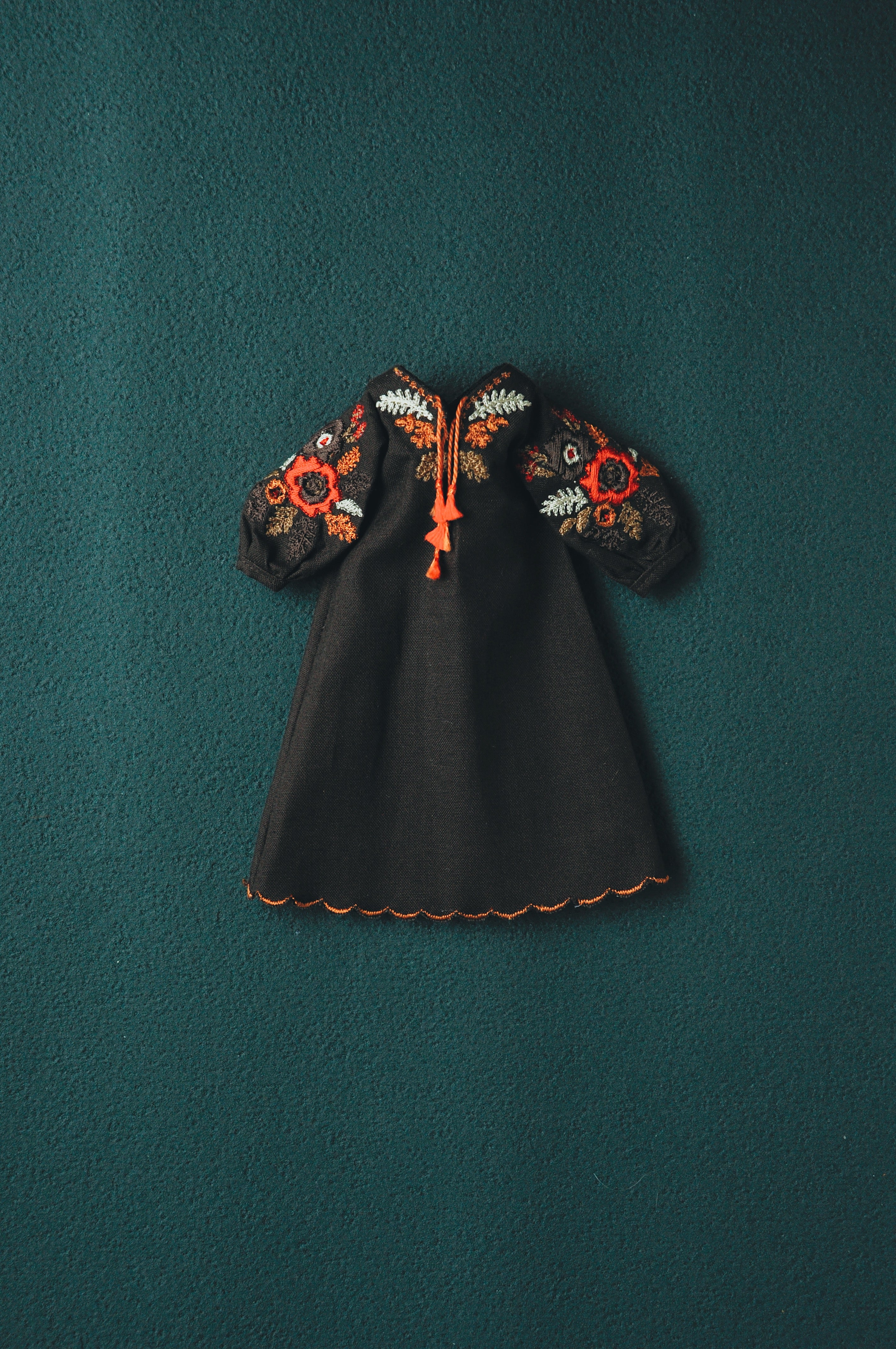 Petit Luxe -刺繍DRESS-