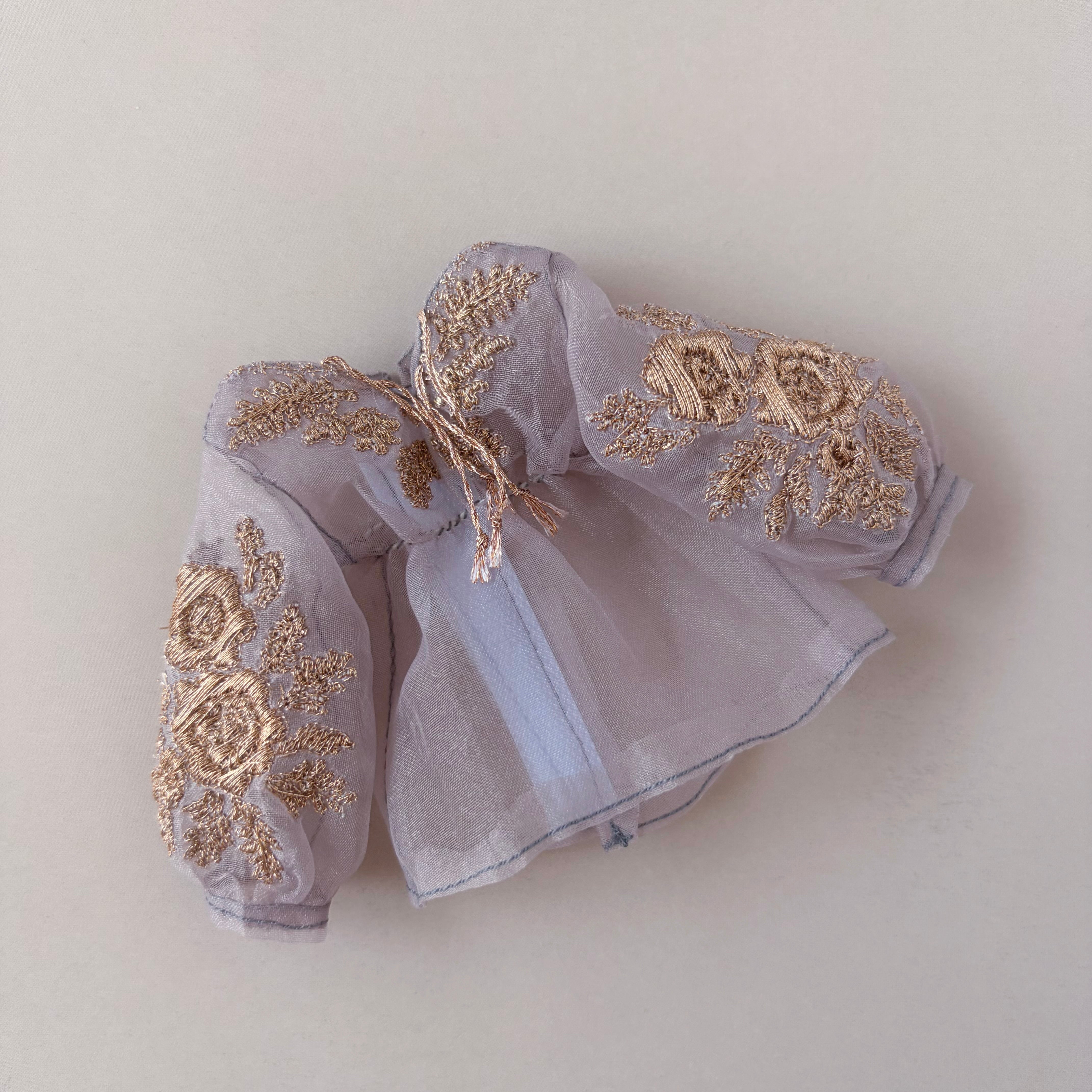 Petit Luxe -Embroidered Blouse- 2025SS